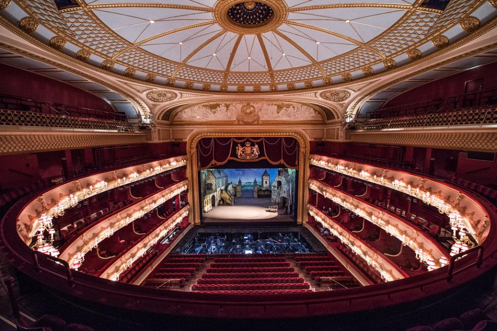 opera tours 2023 uk